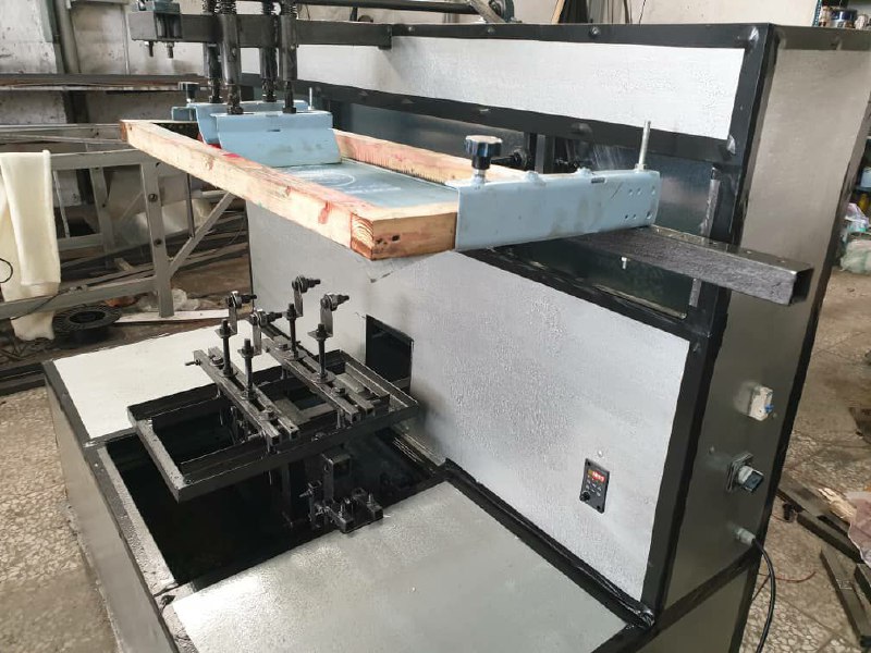 دستگاه چاپ سیلک گرد زن برقی بارز روشن